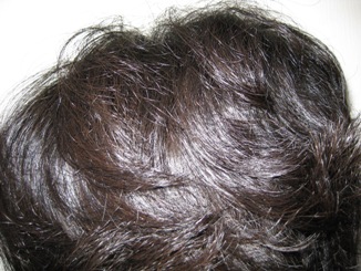 ラサーナ効果でくせ毛の改善 男の太くてがんこなくせ毛でも大丈夫 ラサーナヘアエッセンスとヘアミルクの使用前と使用後を比較